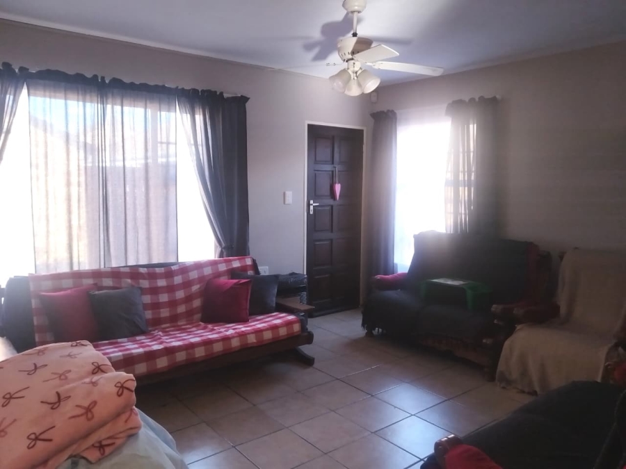 2 Bedroom Property for Sale in Potchefstroom North West
